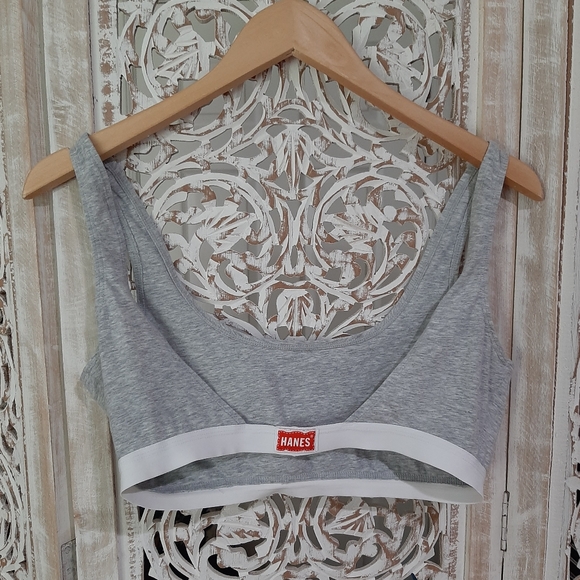 4 for 30$ 🧞♀️🧞♀️🧞♀️ HANES Cotton Bralette - Picture 2 of 3